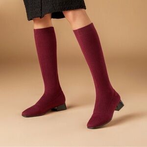 Vivaia NIB Square-Toe Water Repellent Wool Knee-High Boots (Tara Pro) SZ 39.5